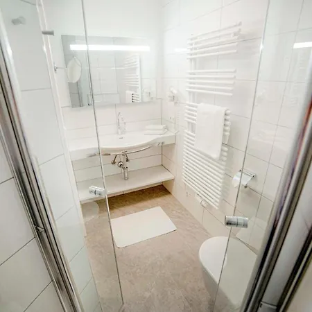 Apartment Hochwertige Ferienwohnung *
